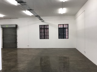 To Let commercial Property for Rent in Maitland Western Cape